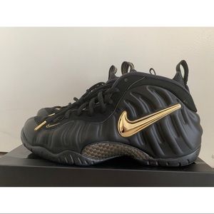 Air Foamposite Pro 'Black Metallic Gold'